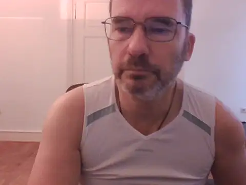 Snapshot of stallionrider88 chatting on October 26, 2:23 pm stallionrider88 online show from October 26, 2:23 pm