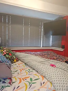 Filthymaddymilfy25 online show from June 11, 9:07 am
