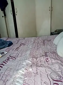 Snapshot of keisha051990 chatting on November 8, 4:07 pm keisha051990 online show from November 8, 4:07 pm