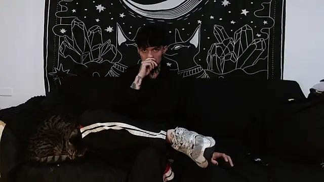 cyb3r david online show from November 9, 1:59 am