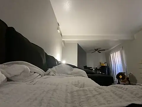 Lovingirl69 online show from September 9, 11:15 pm