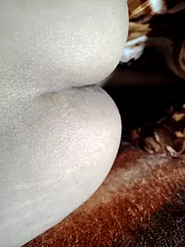 Hot pooja55 online show from February 9, 2:59 am