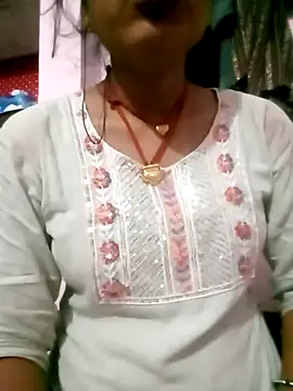 Snapshot of Hot_tin74 chatting on November 10, 5:56 pm Hot tin74 online show from November 10, 5:56 pm