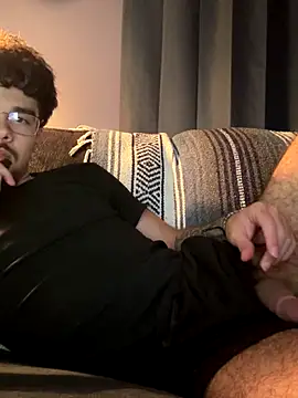 Snapshot of bigbrownpleasure chatting on September 22, 1:51 am bigbrownpleasure online show from September 22, 1:51 am