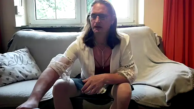 Cleohot1977 online show from October 26, 10:54 am