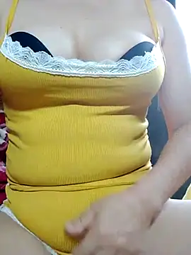 YuchengLy online show from October 24, 8:33 am