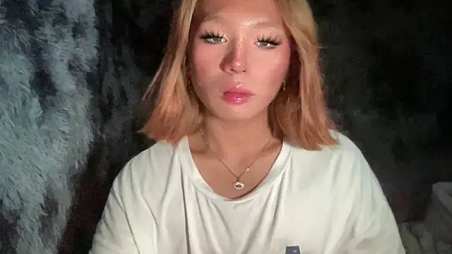 Snapshot of Cataleya_Jonesxxx chatting on December 5, 8:45 am Cataleya Jonesxxx online show from December 5, 8:45 am