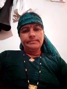 Snapshot of Suhani_hot12 chatting on February 3, 3:15 am Suhani hot12 online show from February 3, 3:15 am