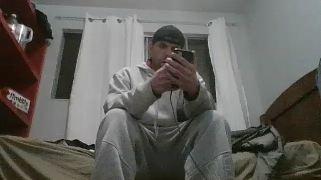 Snapshot of CouplesFuckToy69 chatting on October 29, 7:21 am CouplesFuckToy69 online show from October 29, 7:21 am