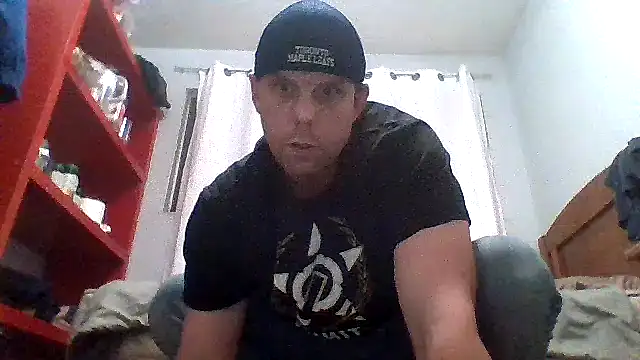 Snapshot of CouplesFuckToy69 chatting on November 12, 1:50 am CouplesFuckToy69 online show from November 12, 1:50 am