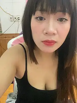 Snapshot of Helena-a chatting on August 3, 3:49 am Helena-a online show from August 3, 3:49 am