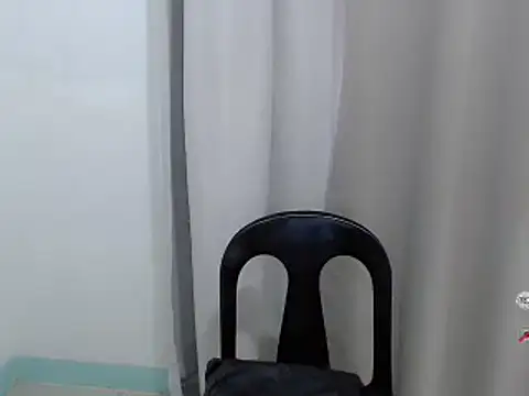 Snapshot of secretmiller_ chatting on September 29, 8:30 am secretmiller  online show from September 29, 8:30 am