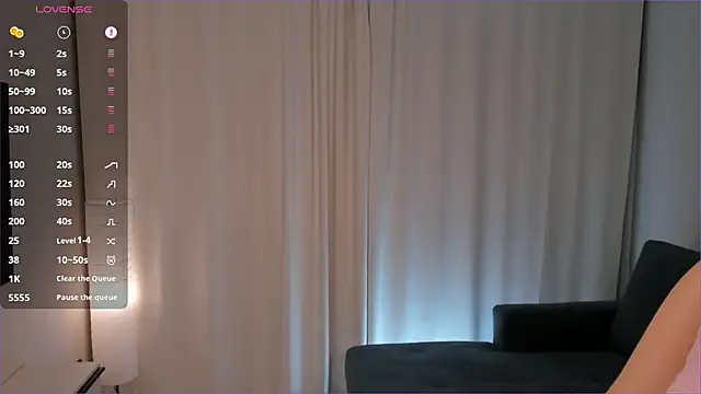 Snapshot of SirenaOstrem chatting on November 23, 1:05 am SirenaOstrem online show from November 23, 1:05 am