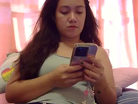 Snapshot of Lovelyclaya chatting on November 27, 12:24 am Lovelyclaya online show from November 27, 12:24 am