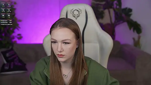 Snapshot of Ella_054 chatting on October 14, 2:29 pm Ella 054 online show from October 14, 2:29 pm