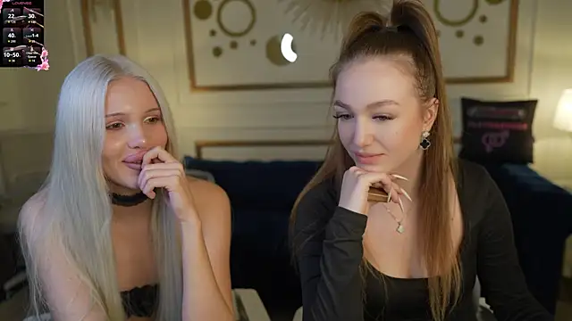 Ella 054 online show from November 10, 4:17 pm