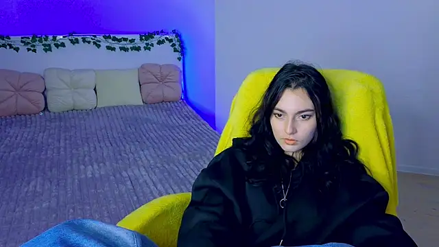 Andres sssss online show from October 1, 8:59 pm