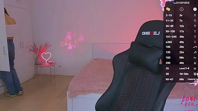 CuteAriel7 online show from March 7, 4:37 pm