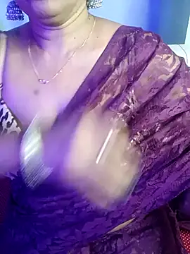 monaa-darling online show from November 13, 5:45 pm