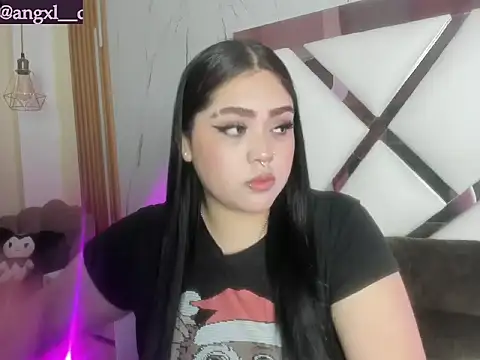 im bunny   online show from April 21, 11:49 am