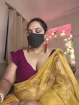 Snapshot of Indian_queen007 chatting on July 14, 6:46 pm Indian queen007 online show from July 14, 6:46 pm