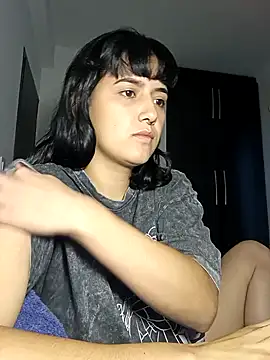 Snapshot of Jinx__x chatting on October 10, 8:41 pm Jinx x online show from October 10, 8:41 pm