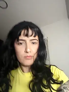 Snapshot of Jinx__x chatting on November 8, 4:01 am Jinx x online show from November 8, 4:01 am