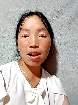 hera-00 online show from September 29, 3:39 pm