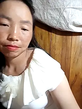 hera-00 online show from October 12, 1:21 pm