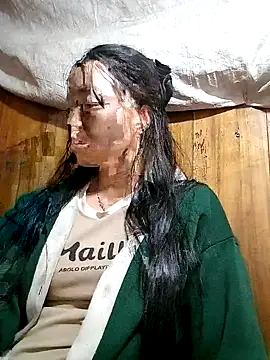 hera-00 online show from November 10, 2:27 pm