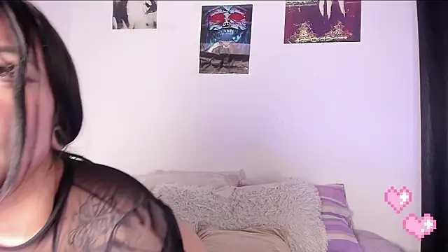 Velvet Moon1 online show from March 6, 11:12 pm