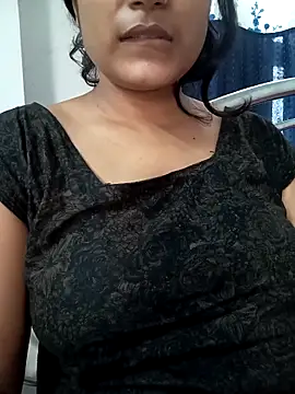 Snapshot of Hot-Jasmin chatting on October 28, 2:48 am Hot-Jasmin online show from October 28, 2:48 am