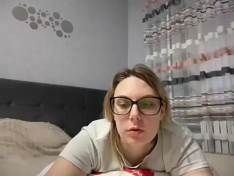 NikexPretty online show from April 9, 4:12 pm