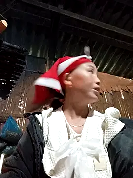 Snapshot of me-cute chatting on October 29, 11:28 pm me-cute online show from October 29, 11:28 pm