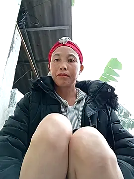 Snapshot of me-cute chatting on November 3, 11:48 pm me-cute online show from November 3, 11:48 pm