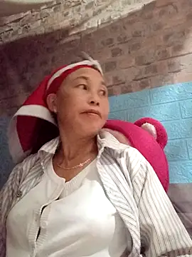 Snapshot of me-cute chatting on November 14, 8:07 pm me-cute online show from November 14, 8:07 pm