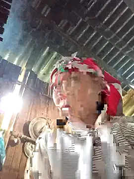 Snapshot of me-cute chatting on November 20, 12:55 am me-cute online show from November 20, 12:55 am