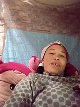 Snapshot of me-cute chatting on November 23, 1:22 pm me-cute online show from November 23, 1:22 pm