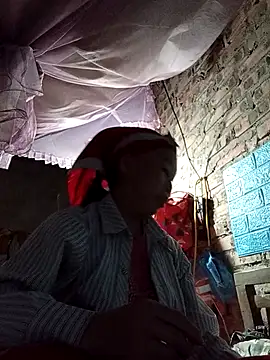 Snapshot of me-cute chatting on November 28, 9:06 pm me-cute online show from November 28, 9:06 pm