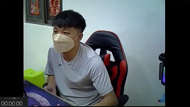 Snapshot of zhu000000 chatting on October 20, 1:39 am zhu000000 online show from October 20, 1:39 am