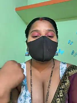 Shneeha le online show from April 19, 4:50 pm