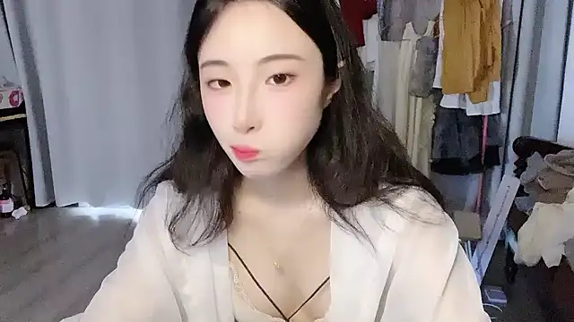 Snapshot of Freya7777 chatting on September 14, 7:40 am Freya7777 online show from September 14, 7:40 am