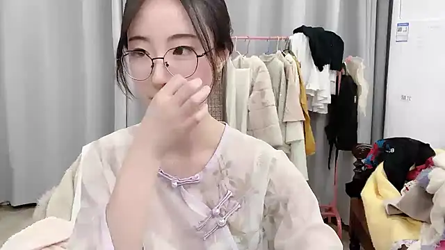 Snapshot of Freya7777 chatting on November 13, 2:49 pm Freya7777 online show from November 13, 2:49 pm