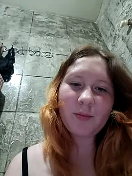 Snapshot of MiaKissy chatting on September 9, 12:15 pm MiaKissy online show from September 9, 12:15 pm