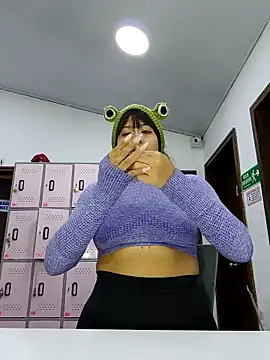 SafiroAgataaa online show from March 27, 2:50 am