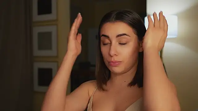 Snapshot of KateCarrey chatting on October 10, 7:46 pm KateCarrey online show from October 10, 7:46 pm