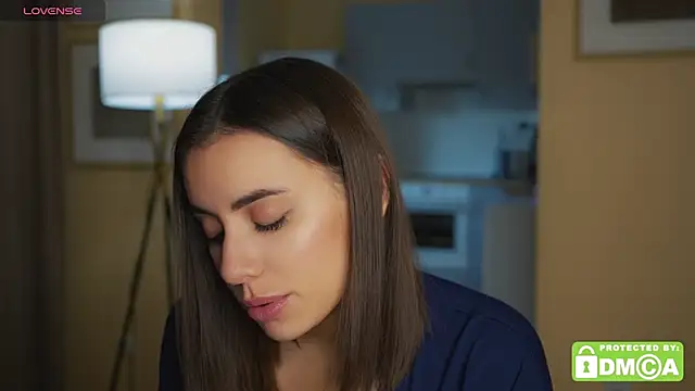 Snapshot of KateCarrey chatting on October 26, 8:31 am KateCarrey online show from October 26, 8:31 am