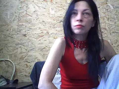 Snapshot of Milana38 chatting on October 10, 7:18 am Milana38 online show from October 10, 7:18 am