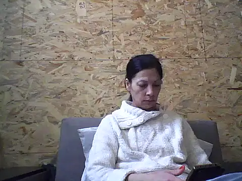 Snapshot of Milana38 chatting on October 23, 9:41 am Milana38 online show from October 23, 9:41 am