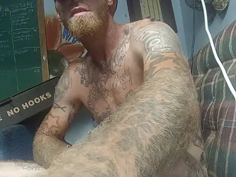Snapshot of Rooster149628tim chatting on July 13, 3:42 am Rooster149628tim online show from July 13, 3:42 am